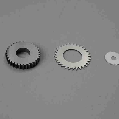 Dukungan Kustomisasi Mata Gergaji Kecil Pisau Pemotong Melingkar Karbida Tungsten Disemen untuk Memotong Logam