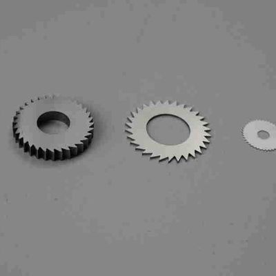 Mata Gergaji Circular Pisau Bulat Karbida Tungsten Disemen untuk Mesin Pemotong Logam Mendukung Kustomisasi Berdasarkan Gambar