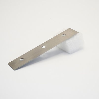 Custom Cemented Tungsten Carbide Alloy Tiga Lubang Slitter Serat Kimia Blade Film Kain Slitting Mesin Mesin Industri Pisau