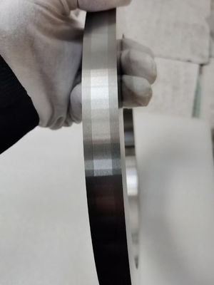 Pisau Bulat Pemotong Elektroda Baterai Lithium Paduan Tungsten Karbida yang Disesuaikan Pisau Industri Berkualitas Tinggi YG8 YG9C