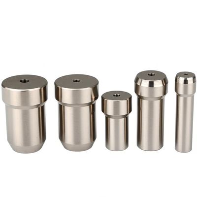 Tahan Panas Tinggi Tungsten Carbide Nozzle Dalam Berbagai Ukuran Untuk Industri