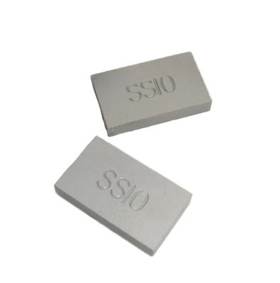 Tip yang disambung dengan karbida tungsten paduan YG8 dengan kepadatan 14,75 g/cm3 Kekerasan 90,0 HRA dan TRS 3200 Mpa