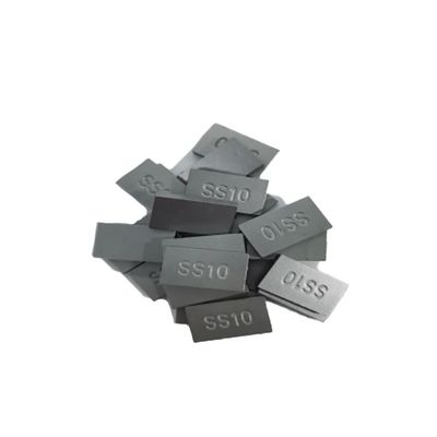 Ukuran yang disesuaikan 100% Virgin Tungsten Carbide Tips yang dilas untuk pisau pemotong batu dengan sumber daya listrik